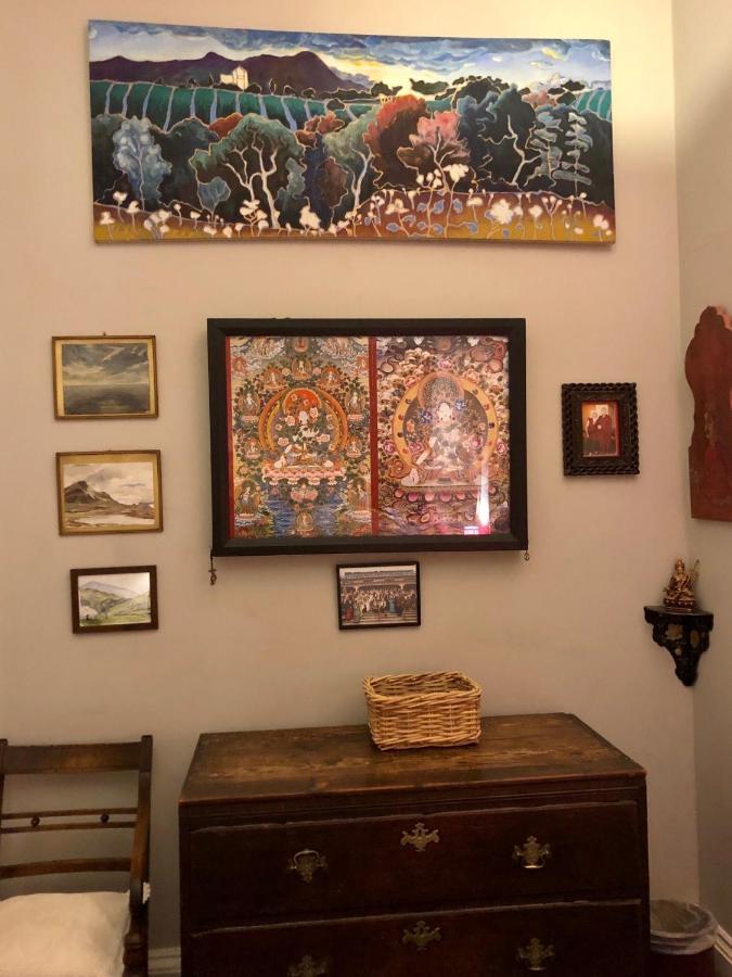 Central Apartment With Parking, Original Art And Antiques EDI Exterior photo